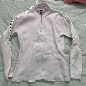 Tommy Hilfiger Women's Light Pink Ribbed Sweatshirt